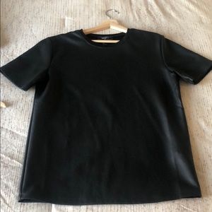Men’s black shirt sleeve leather like T-shirt